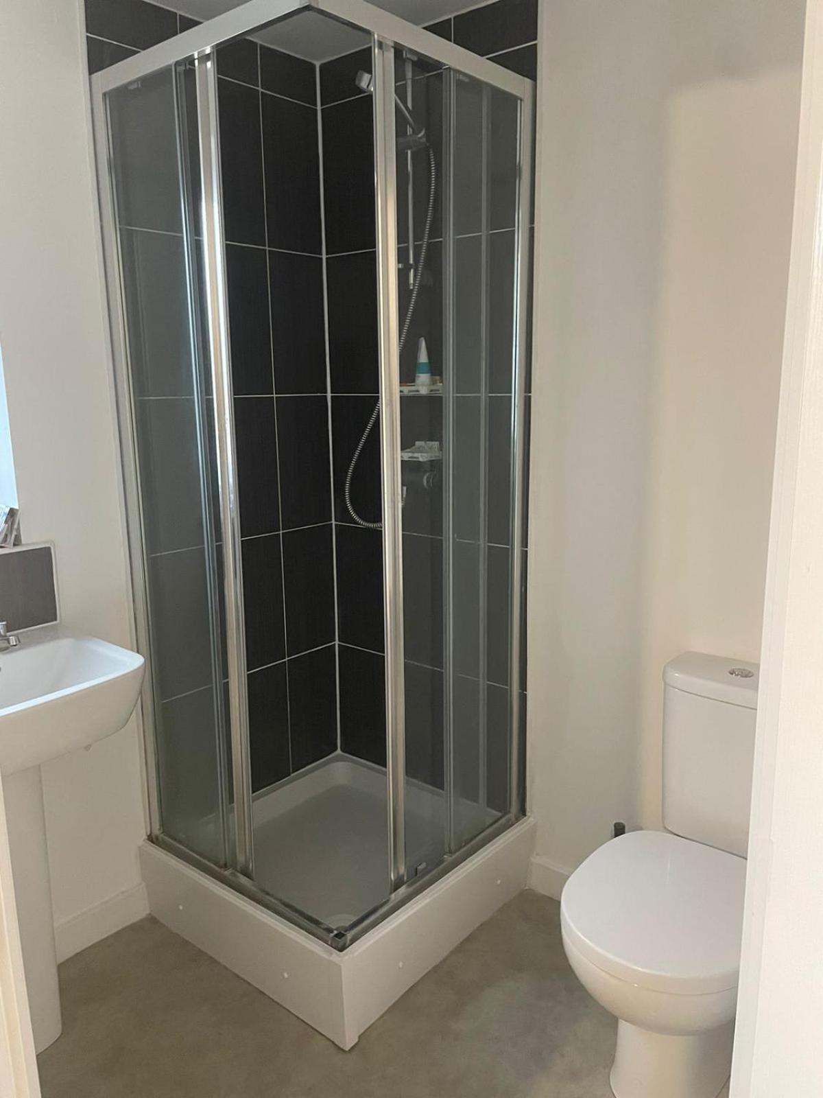 Village House St Mellons - Close To A48 And M4 Cardiff Extérieur photo